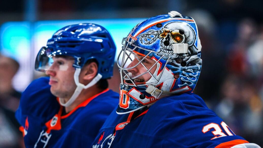 Сорокин признан третьей звездой дня в НХЛ