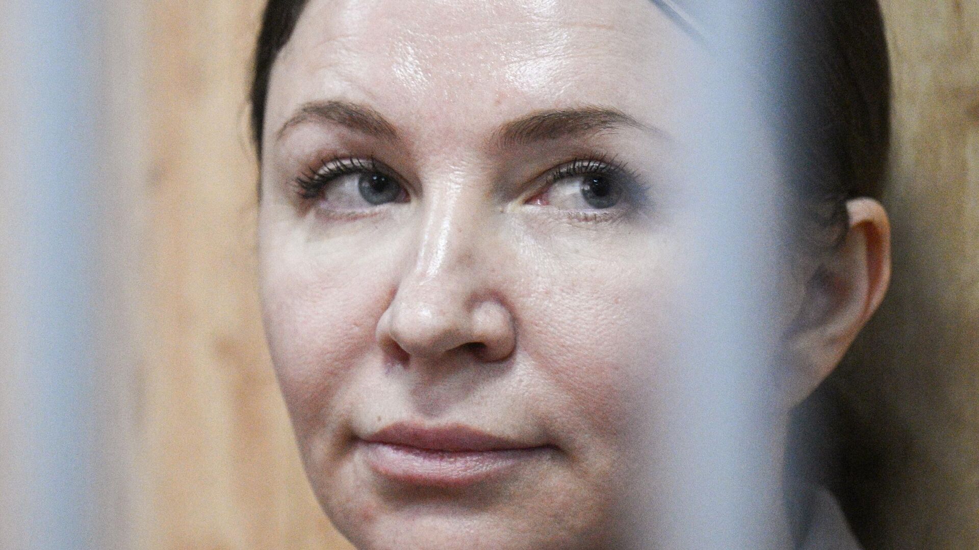 Блогер Елена Блиновская во время рассмотрения дела о неуплате налогов в Савеловском районном суде в Москве Блогер Елена Блиновская во время рассмотрения дела о неуплате налогов в Савеловском районном суде в Москве - РИА Новости, 1920, 28.04.2025