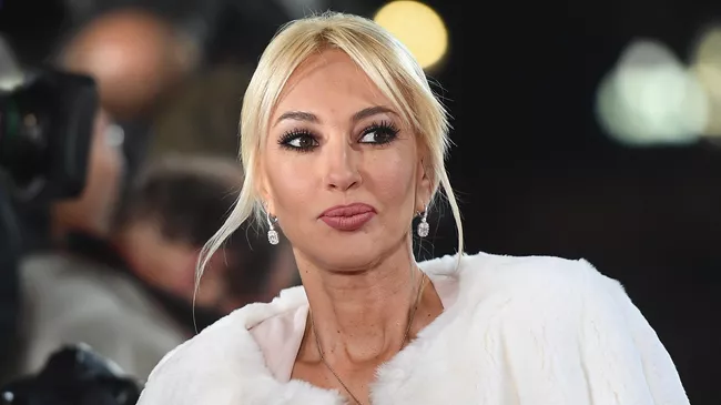 Телеведущая Лера Кудрявцева