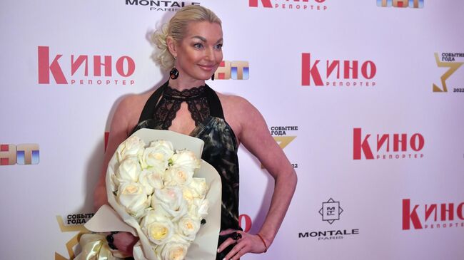 Балерина Анастасия Волочкова на церемонии вручения премии Событие года журнала КиноРепортер в Москве