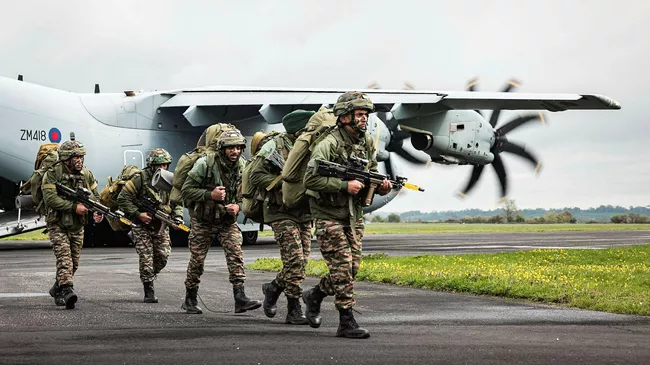 Британские военнослужащие