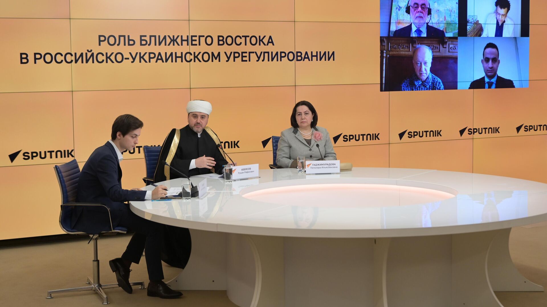 “Россия сегодня” провела беседу о роли Ближнего Востока в мире на Украине