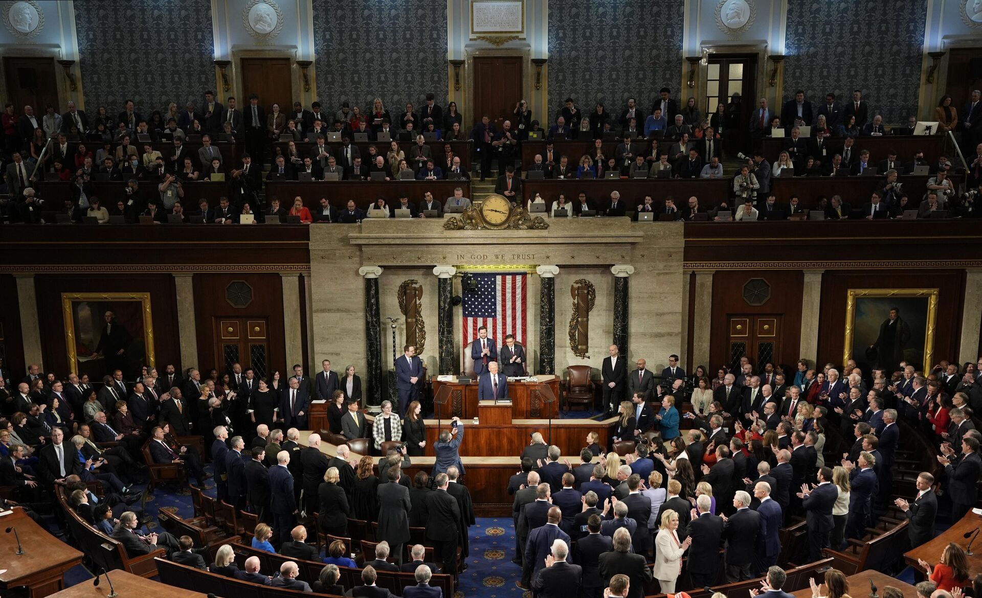 Выступление президента США Дональда Трампа во время обращения к совместной сессии конгресса США - РИА Новости, 1920, 08.07.2025