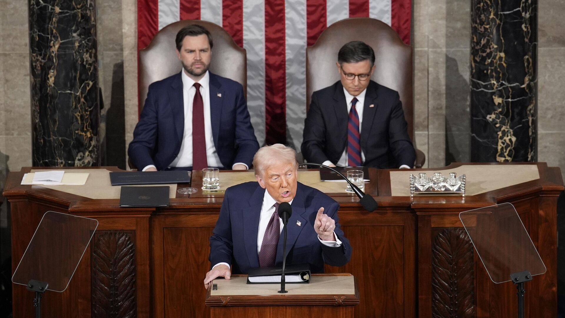 Выступление президента США Дональда Трампа во время обращения к совместной сессии конгресса США. 4 марта 2025 Выступление президента США Дональда Трампа во время обращения к совместной сессии конгресса США. 4 марта 2025 - РИА Новости, 1920, 05.03.2025