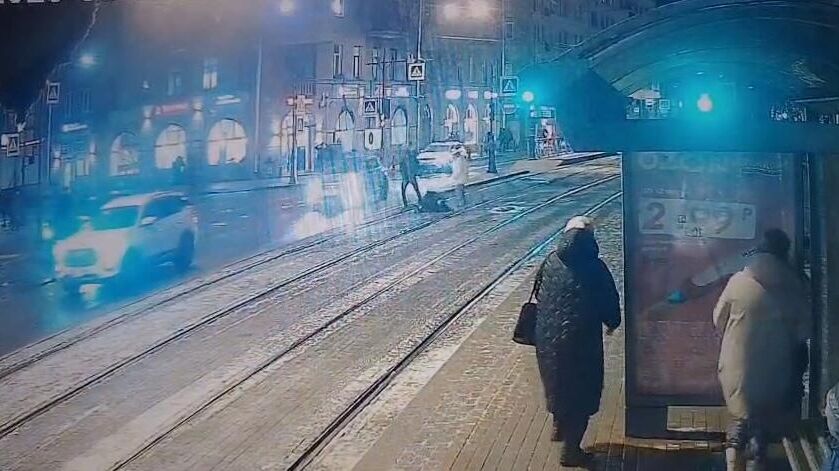 Мужчина выстрелил в возлюбленную на Кронверкском проспекте в Петербурге. 4 марта 2025 - РИА Новости, 1920, 05.03.2025