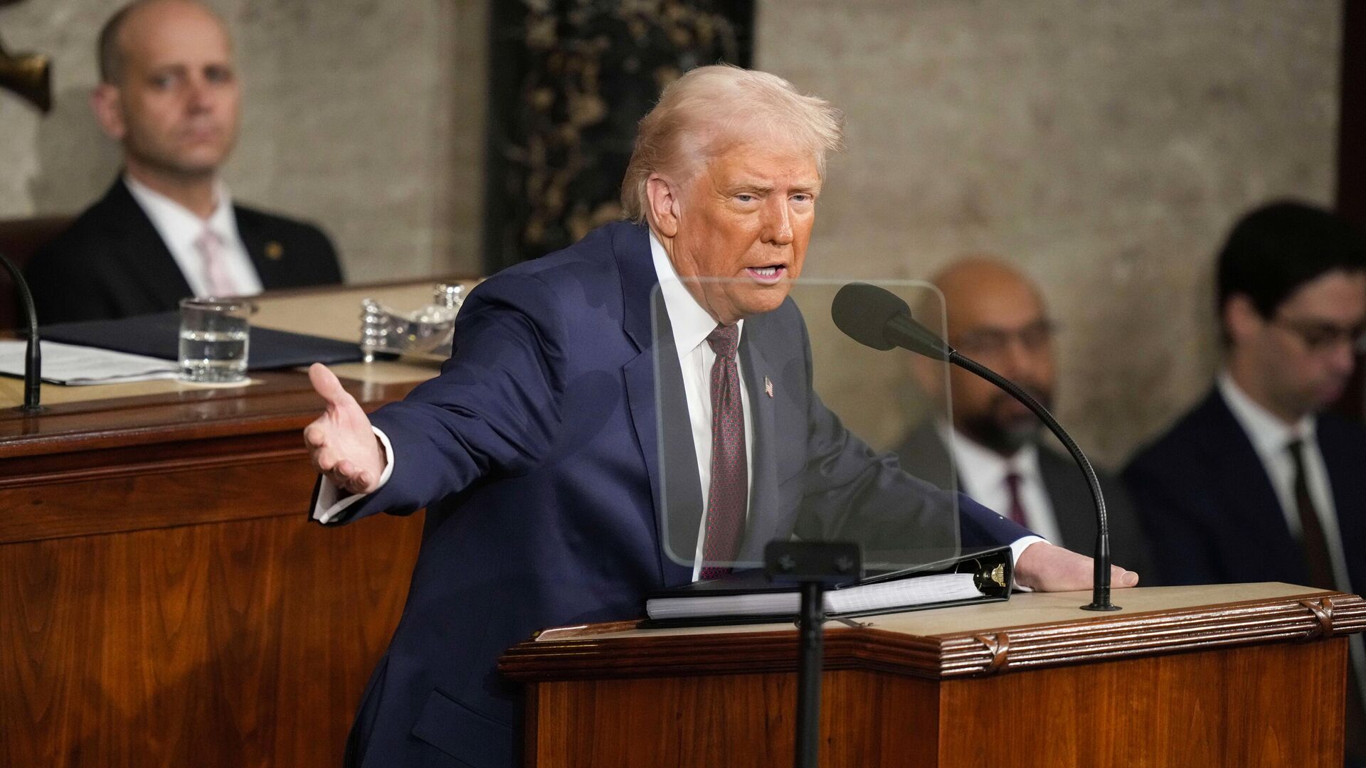 Президент США Дональд Трамп во время выступления в конгрессе США - РИА Новости, 1920, 05.03.2025