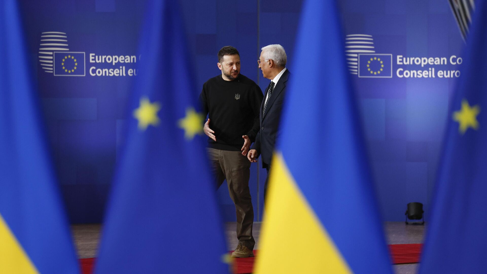 В ЕС опасаются срыва саммита по Украине из-за Венгрии, сообщает Politico