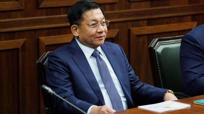 Мин Аун Хлайн