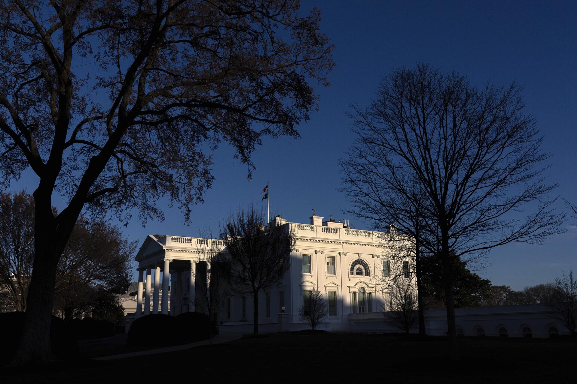 Здание Белого дома в Вашингтоне - РИА Новости, 1920, 08.12.2025