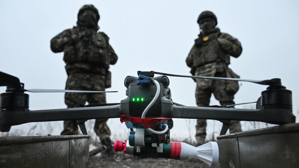 БПЛА ежедневно делают облеты Часова Яра, сообщил боец