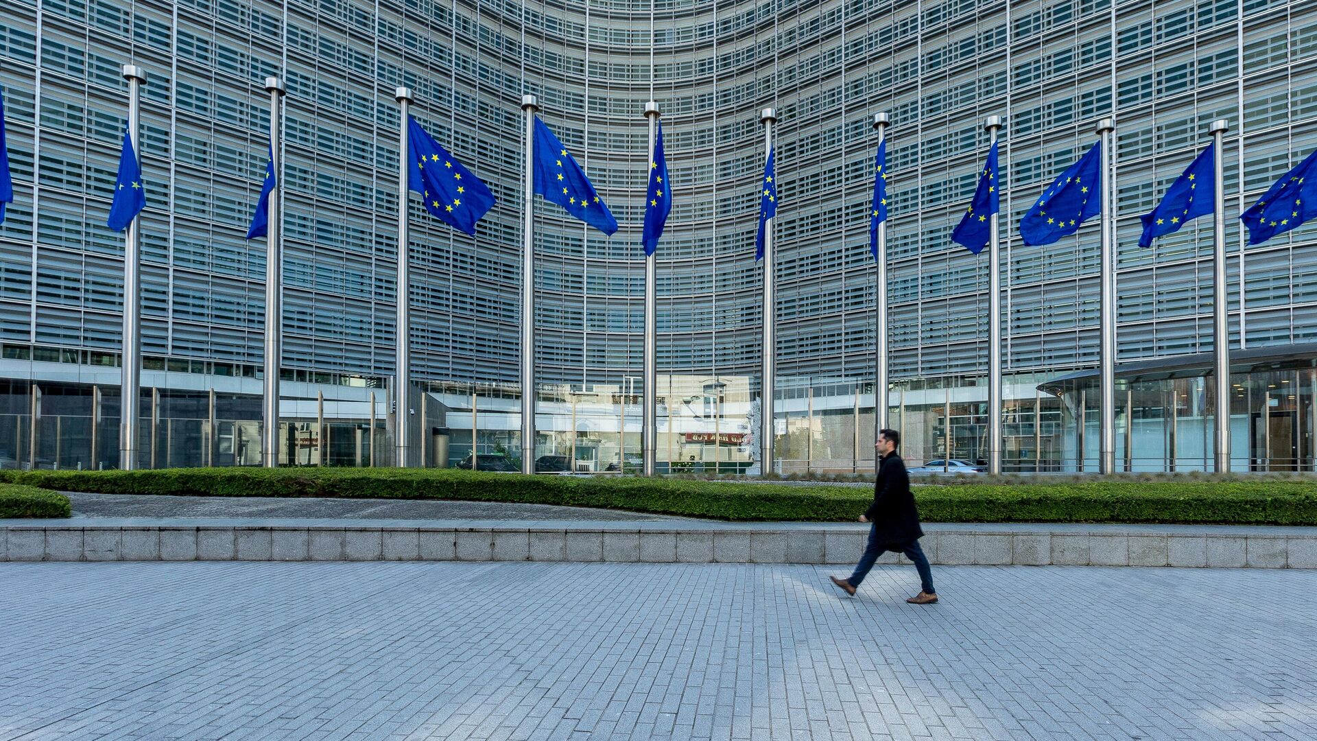 Флаги ЕС в Брюсселе Флаги ЕС в Брюсселе - РИА Новости, 1920, 10.03.2025