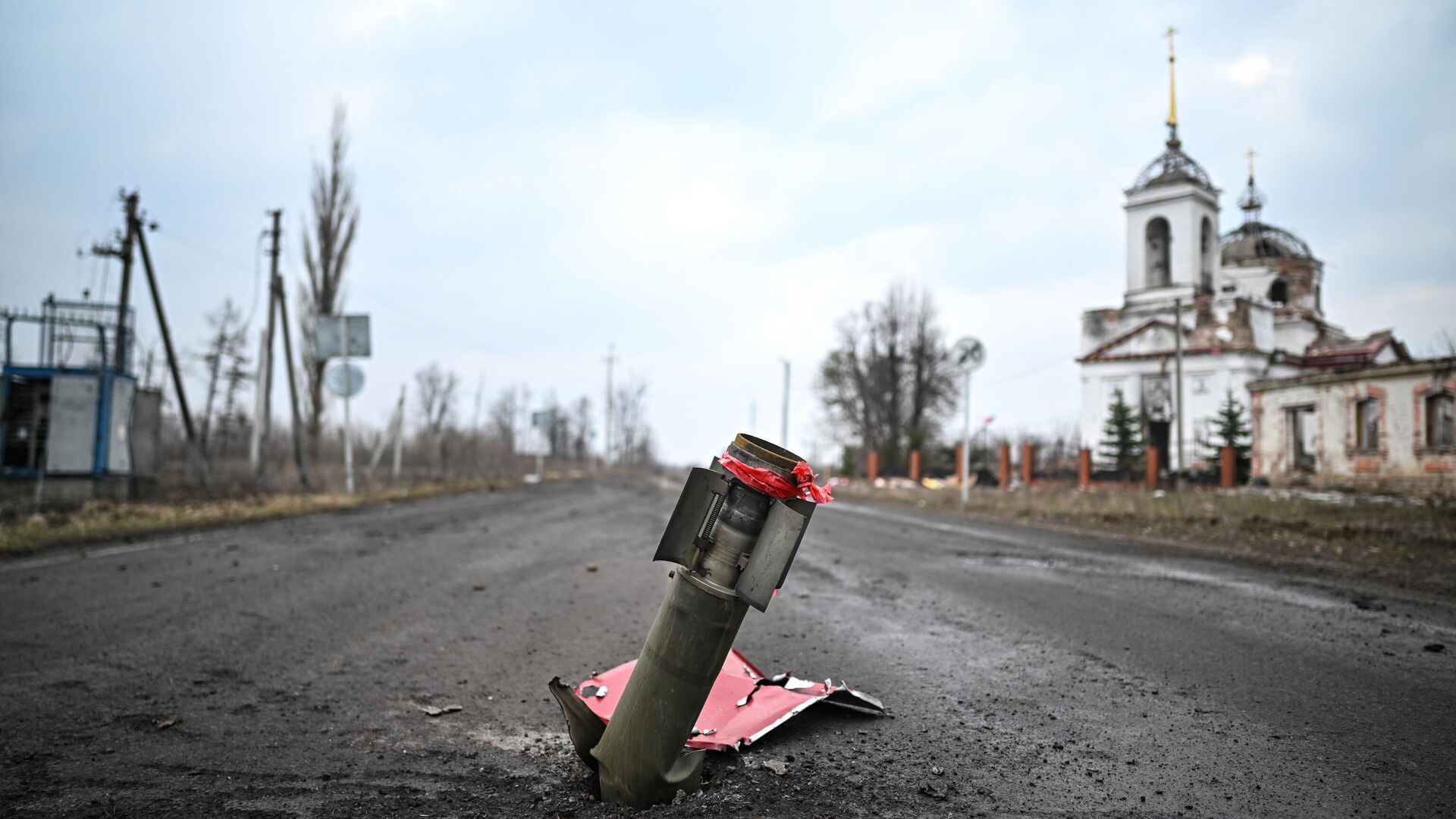 Церковь Воздвижения Честного Креста Господня в селе Черкасское Поречное в Суджанском районе Курской области, освобожденном российскими Вооруженными силами от подразделений ВСУ Церковь Воздвижения Честного Креста Господня в селе Черкасское Поречное в Суджанском районе Курской области, освобожденном российскими Вооруженными силами от подразделений ВСУ - РИА Новости, 1920, 14.03.2025