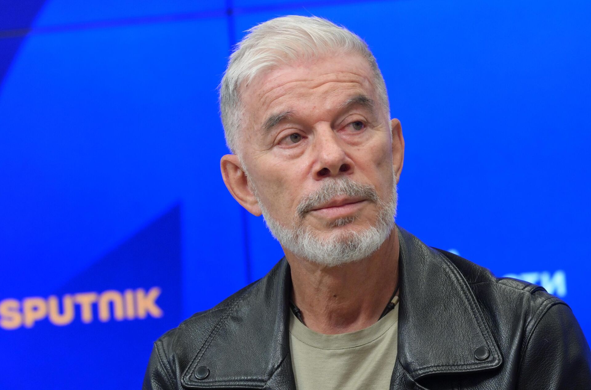 Творческая встреча с народным артистом России О. Газмановым Творческая встреча с народным артистом России О. Газмановым - РИА Новости, 1920, 20.08.2025