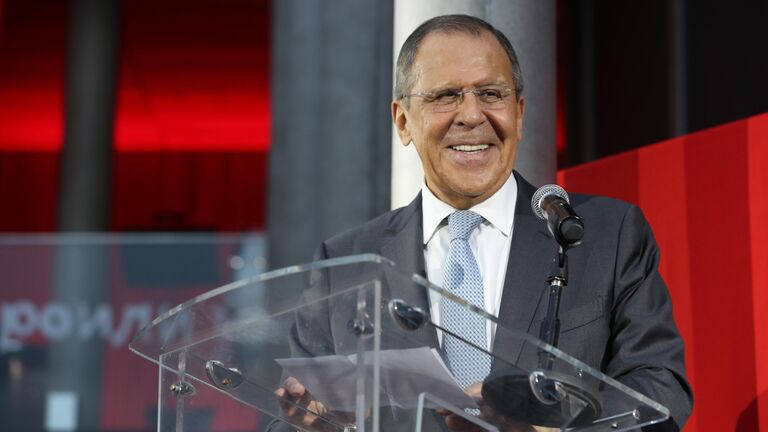 Министр иностранных дел РФ Сергей Лавров на церемонии открытия нового здания посольства Швейцарии в Москве Министр иностранных дел РФ Сергей Лавров на церемонии открытия нового здания посольства Швейцарии в Москве
