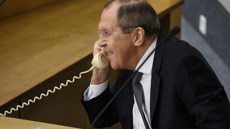Министр иностранных дел РФ Сергей Лавров во время участия в заседании Государственной думы РФ Министр иностранных дел РФ Сергей Лавров во время участия в заседании Государственной думы РФ
