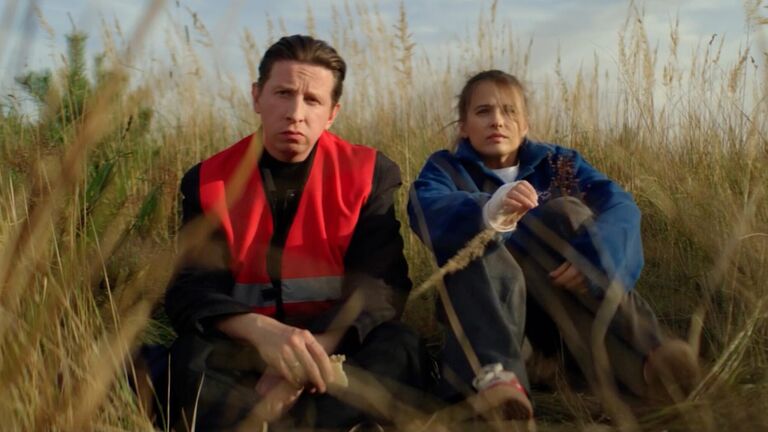 Кадр из сериала Почка