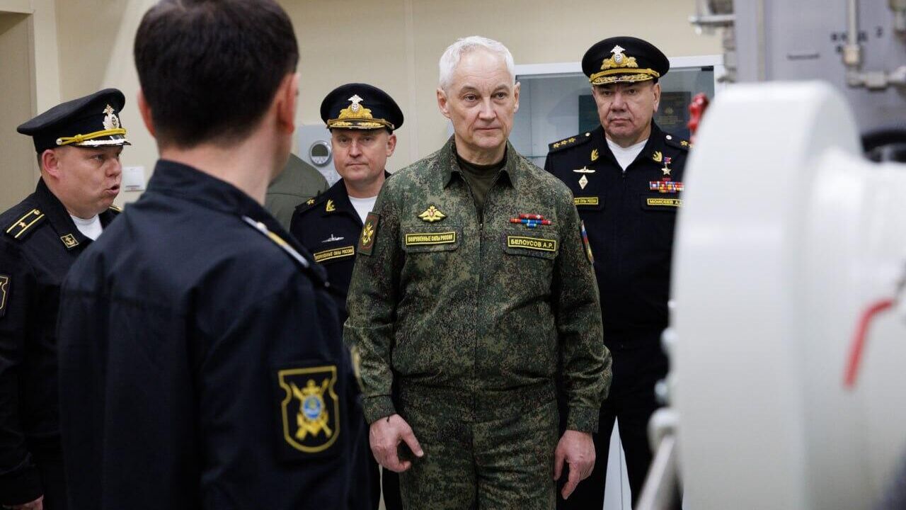 Министр обороны РФ Андрей Белоусов проверил развитие инфраструктуры и боевую подготовку Каспийской флотилии в ходе рабочей поездки в Дагестан. 20 марта 2025 - РИА Новости, 1920, 20.03.2025