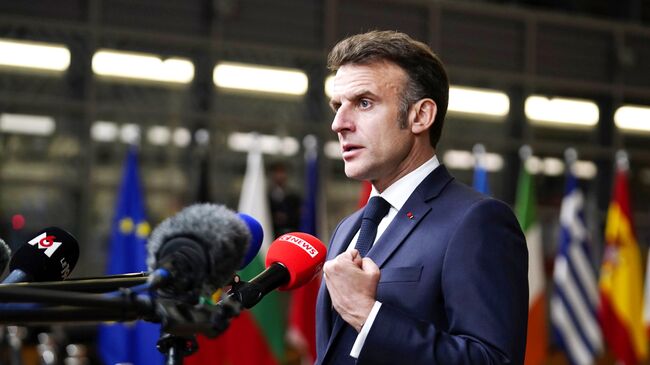 Президент Франции Эммануэль Макрон во время заседания Европейского совета в Брюсселе. 20 марта 2025