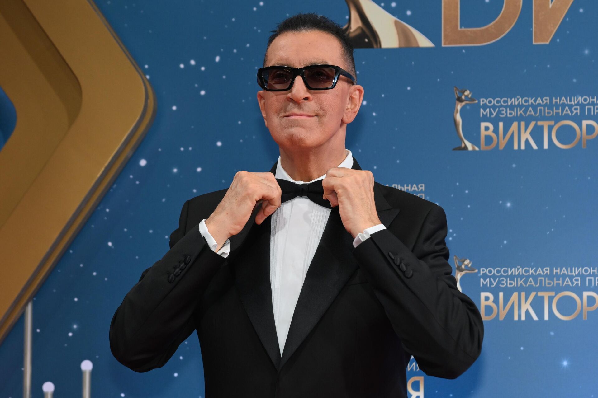 Певец Александр Буйнов на Российской национальной музыкальной премии Виктория-2025 в концертном зале Live Арена Певец Александр Буйнов на Российской национальной музыкальной премии Виктория-2025 в концертном зале Live Арена - РИА Новости, 1920, 27.10.2025