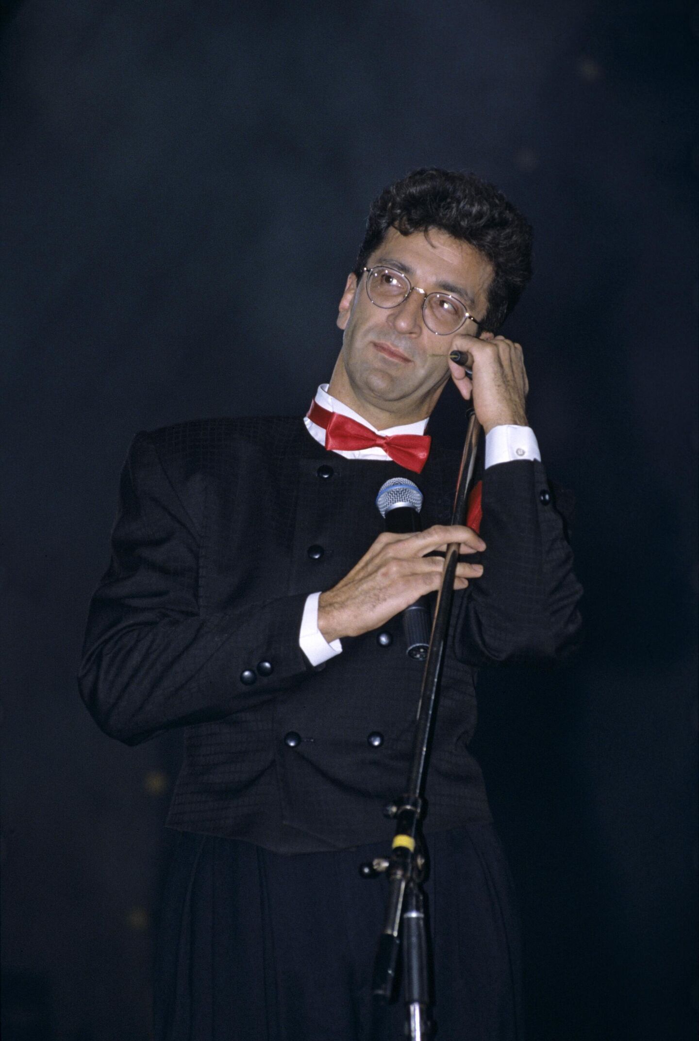 Певец Александр Буйнов на Рождественских встречах Аллы Пугачевой Певец Александр Буйнов на Рождественских встречах Аллы Пугачевой