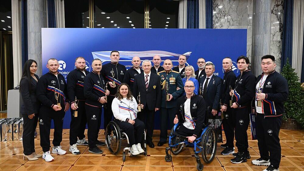 Первая спортивная премия Герои нашего времени для ветеранов СВО, учрежденная ПКР и и движением Здоровое Отечество Первая спортивная премия Герои нашего времени для ветеранов СВО, учрежденная ПКР и и движением Здоровое Отечество - РИА Новости, 1920, 14.02.2025