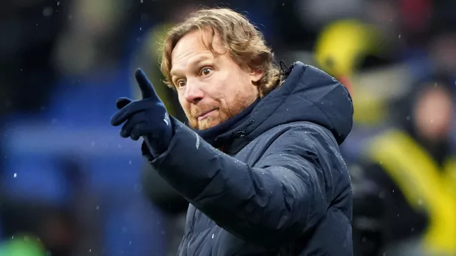 Валерий Карпин
