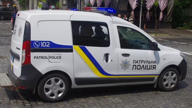 Машина патрульной полиции Украины
