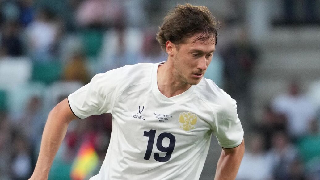 Антон Миранчук прилетит в Россию на матчи сборной