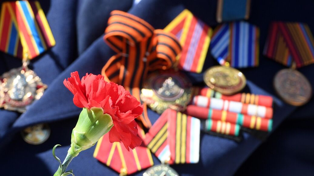 Во Владимирской области у дома ветерана организовали концерт