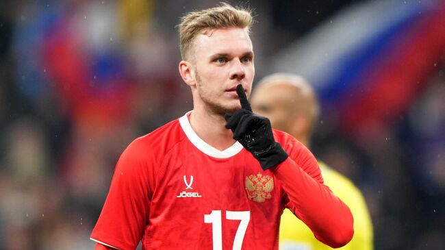 Максим Глушенков