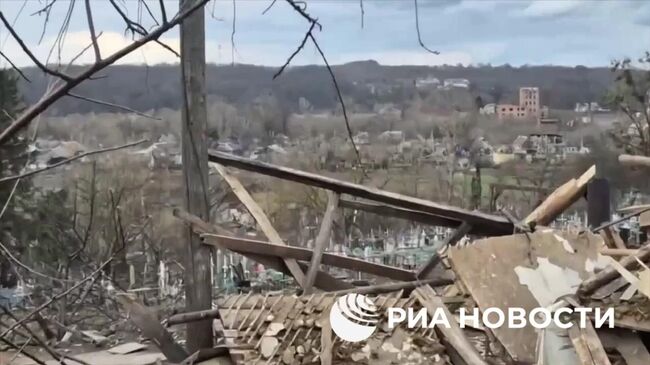 Работа штурмовиков 22-го мотострелкового полка в центре Гуево в Курской области