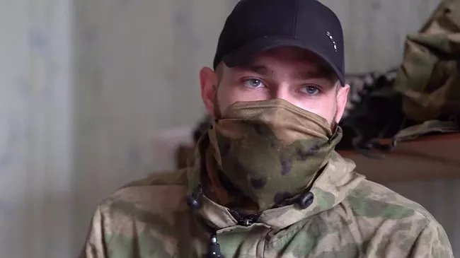 Снайпер 40-й бригады морской пехоты с позывным Коваль