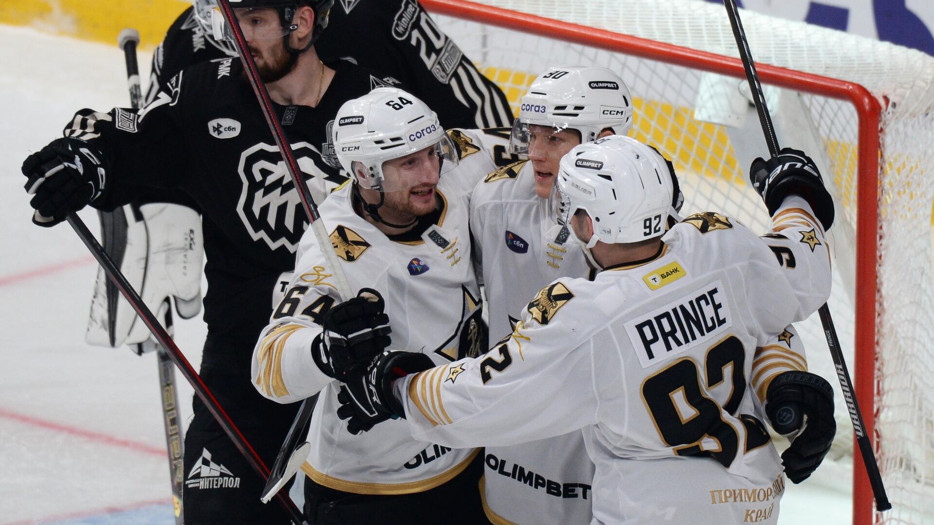 Хоккеисты Адмирала - РИА Новости, 1920, 31.03.2025