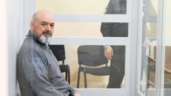 Бывший начальник управления планирования связи главного управления связи ВС РФ Александр Оглоблин в 235-м гарнизонном военном суде в Москве