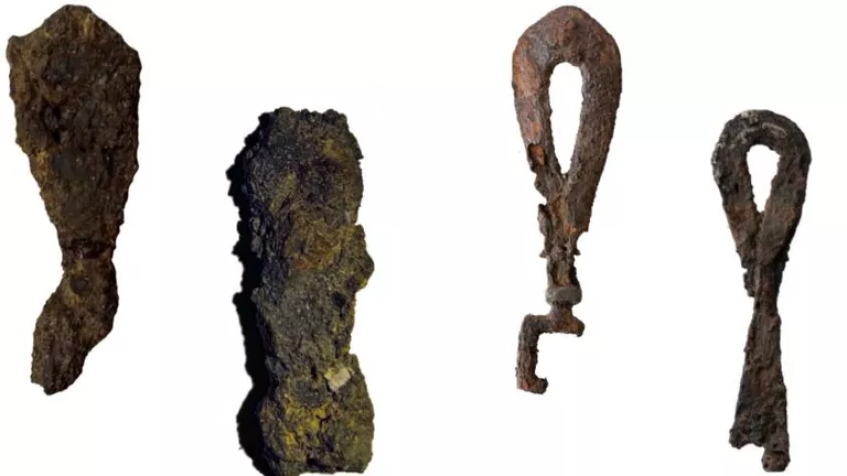 2008586553_0:72:842:546_768x0_80_0_0_bc2