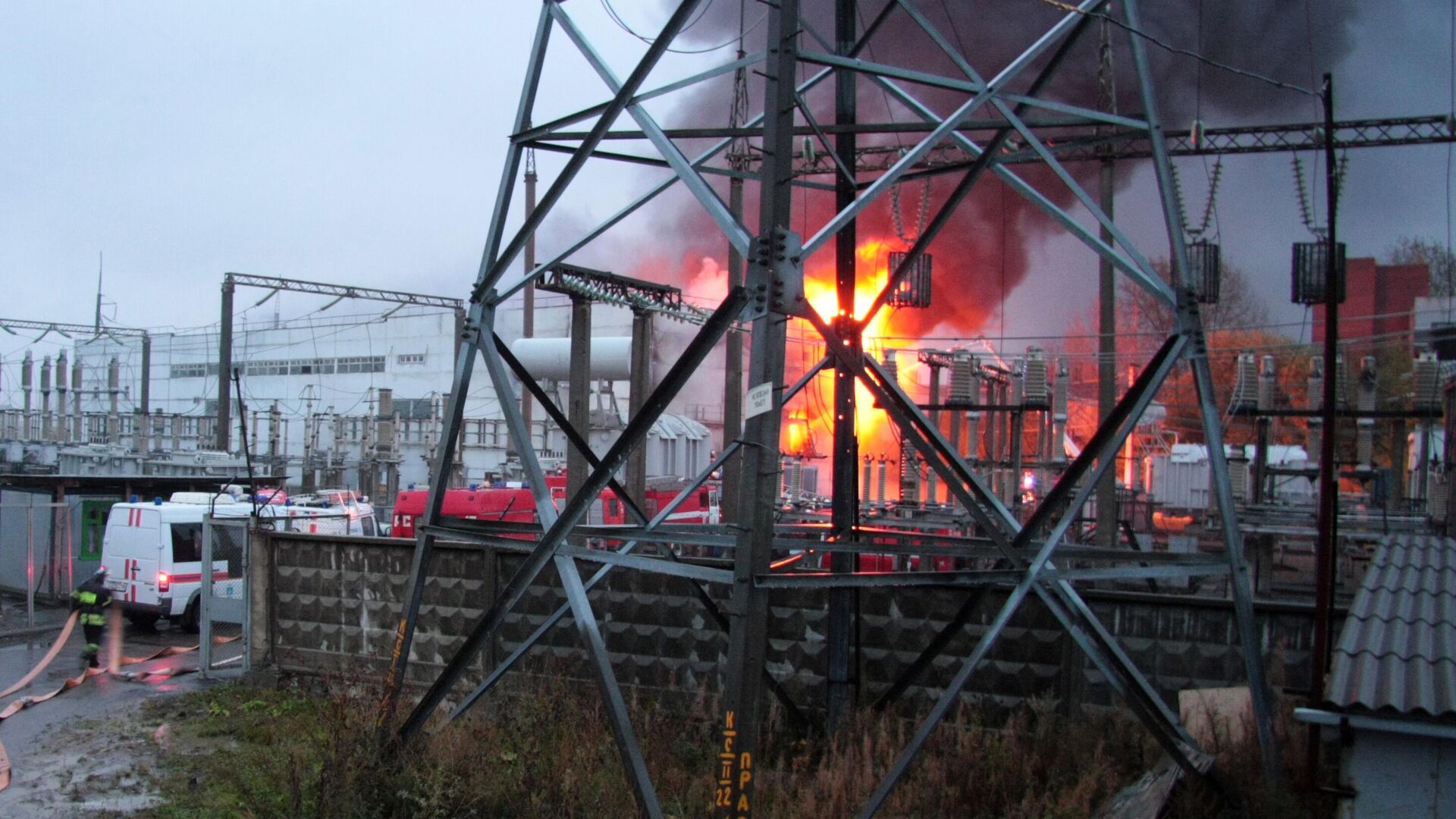 Пожар на электроподстанции - РИА Новости, 1920, 03.04.2025