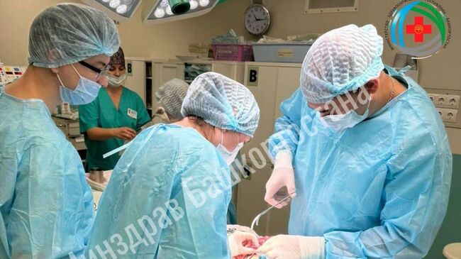 Башкирские врачи спасли двухлетнего мальчика, который проглотил 26 магнитных шариков от конструктора