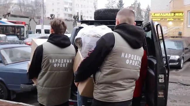 Активисты молодежного крыла Народного фронта доставили гуманитарный груз военным медикам в освобождённую Суджу Курской области