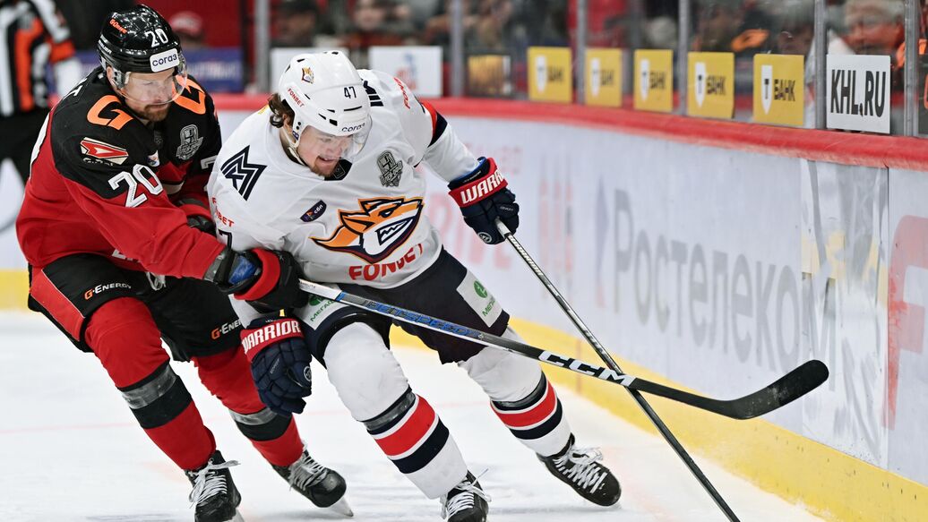 У хоккеиста "Металлурга" Джонсона украли паспорт в Нидерландах