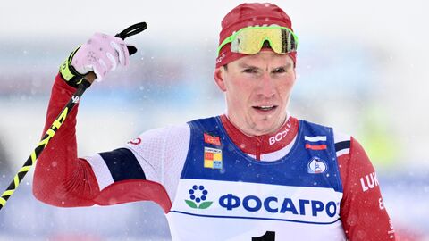 Александр Большунов