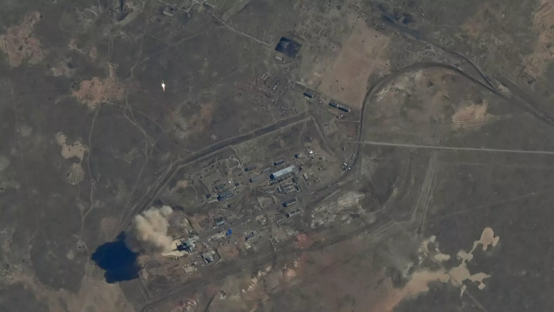 Старт ракеты-носителя Союз-2.1а с кораблем Союз МС-27 с космодрома Байконур - РИА Новости, 1920, 08.04.2025