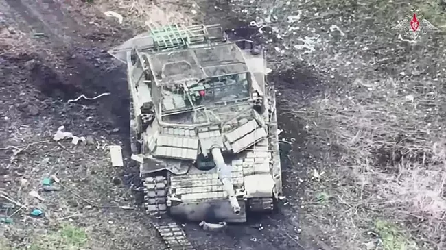 Уничтоженный танк M1 Abrams производства США украинской армии