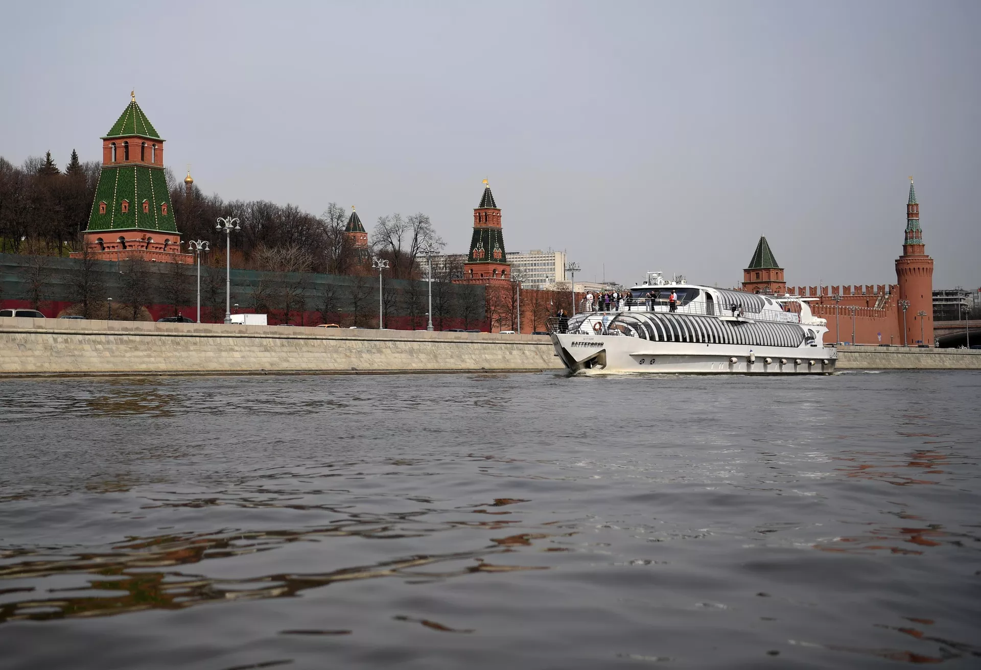Открытие пассажирской навигации на Москве-реке - РИА Новости, 1920, 09.04.2025