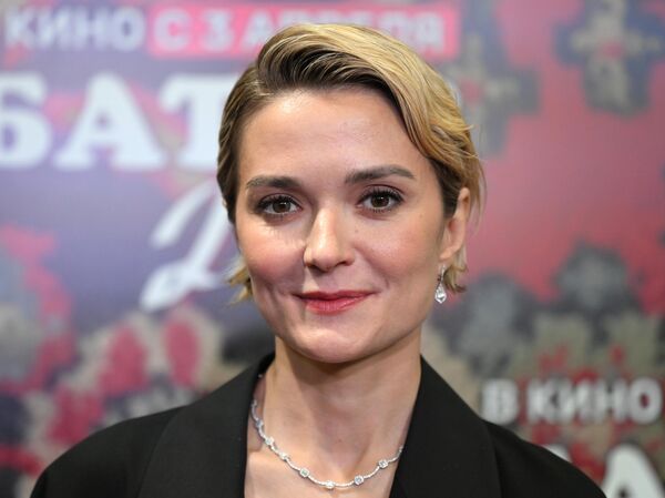 Актриса Надежда Михалкова на премьере фильма Батя 2. Дед в Москве Актриса Надежда Михалкова на премьере фильма Батя 2. Дед в Москве