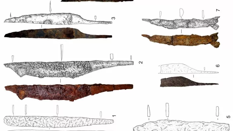 2010751864_0:170:1280:890_768x0_80_0_0_6