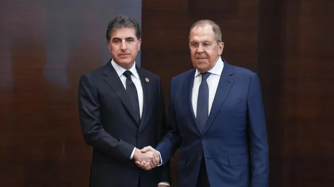 Министр иностранных дел РФ Сергей Лавров и президент Иракского Курдистана Нечирван Барзани во время встречи