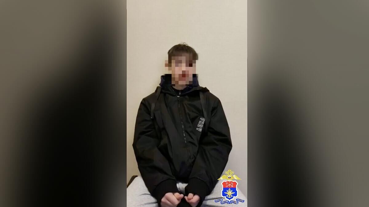 В Ленинградской области транспортными полицейскими задержан несовершеннолетний, причастный к поджогу железнодорожного оборудования на станции Выборг В Ленинградской области транспортными полицейскими задержан несовершеннолетний, причастный к поджогу железнодорожного оборудования на станции Выборг - РИА Новости, 1920, 15.04.2025