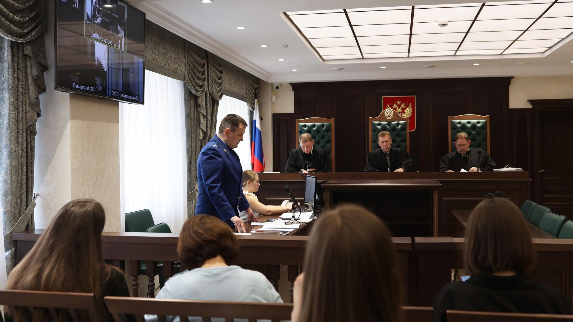 Заседание суда по делу певца Эдуарда Шарлота в Нижнем Новгороде - РИА Новости, 1920, 15.04.2025