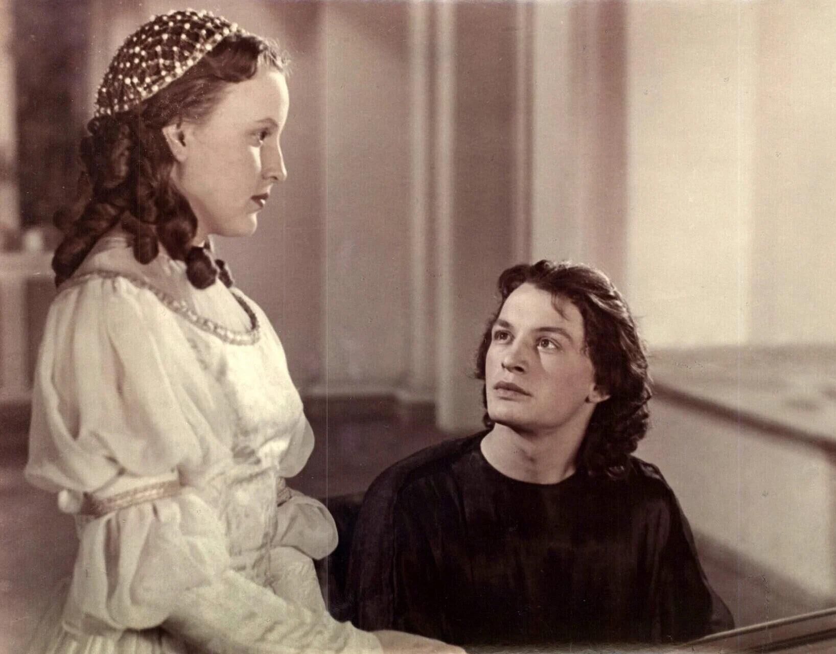 Кадр из фильма Аттестат зрелости - РИА Новости, 1920, 12.08.2025