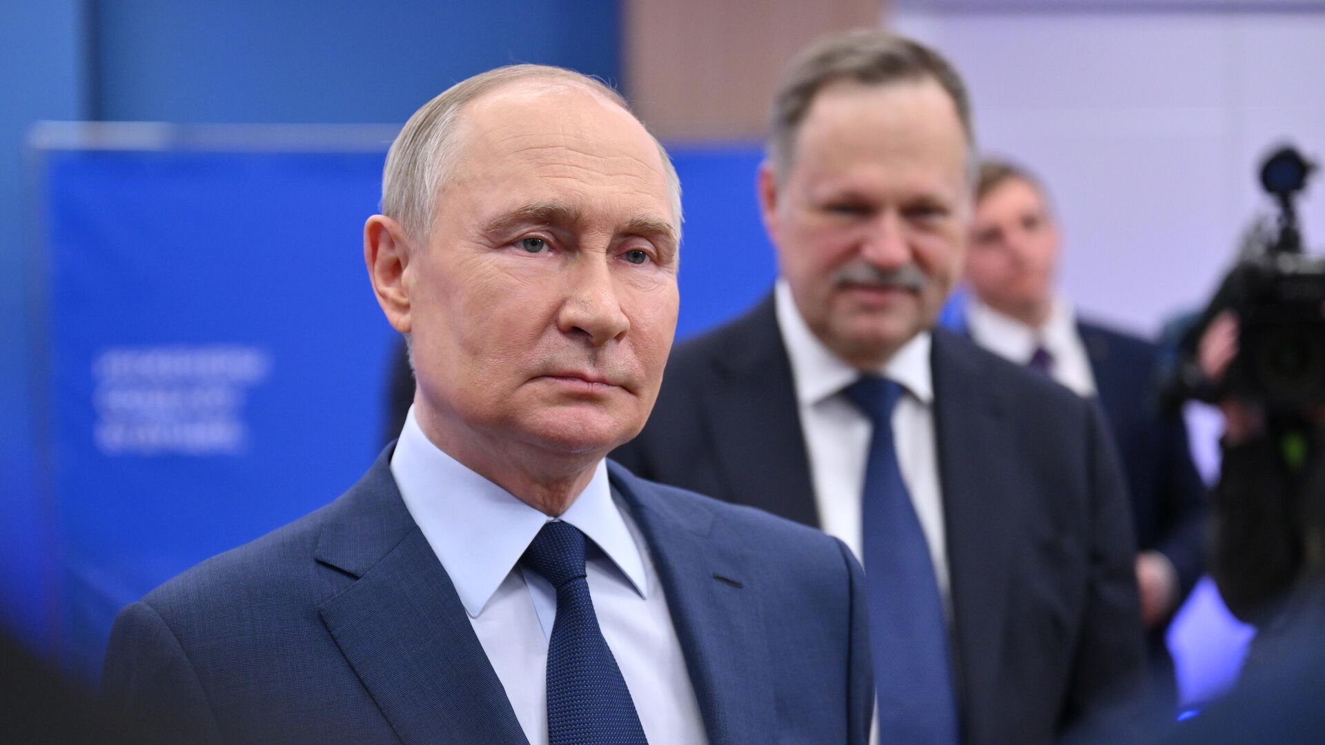 Президент России Владимир Путин во время встречи со студентами МГТУ им. Н.Э Баумана - РИА Новости, 1920, 16.04.2025